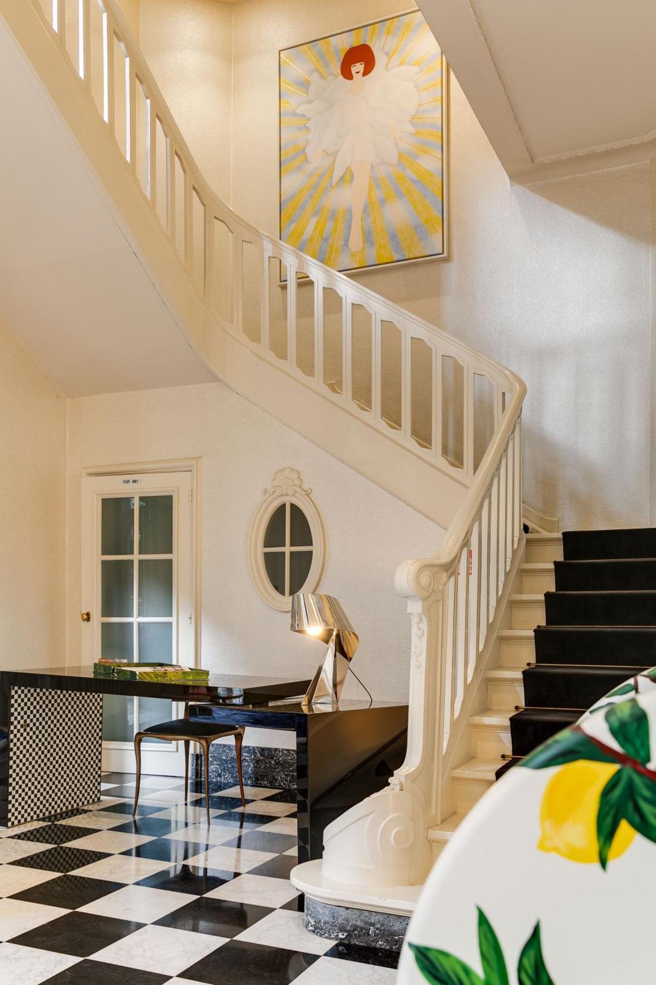 Small Luxury Hotel De Witte Lelie Антверпен Екстериор снимка