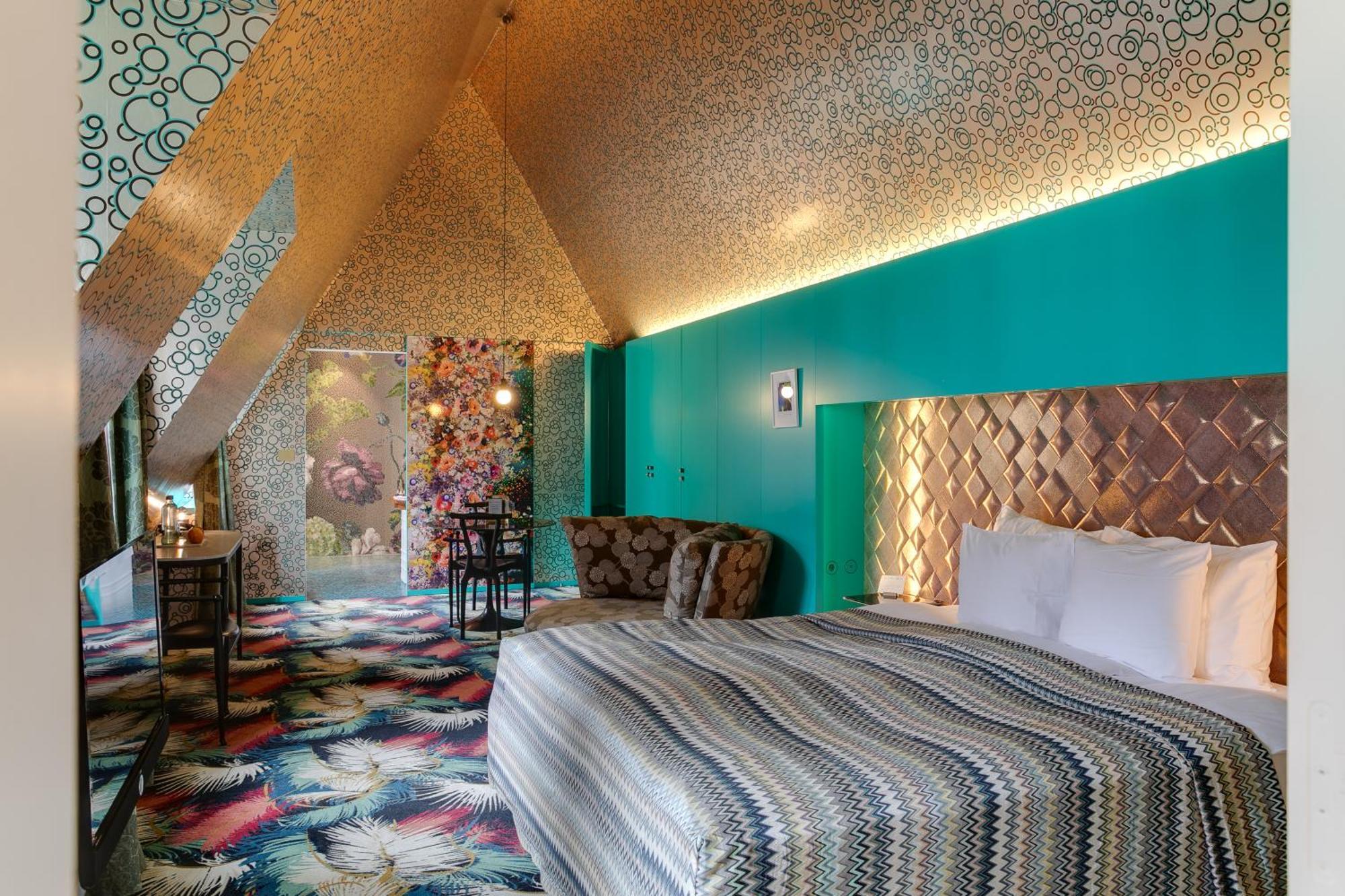 Small Luxury Hotel De Witte Lelie Антверпен Екстериор снимка
