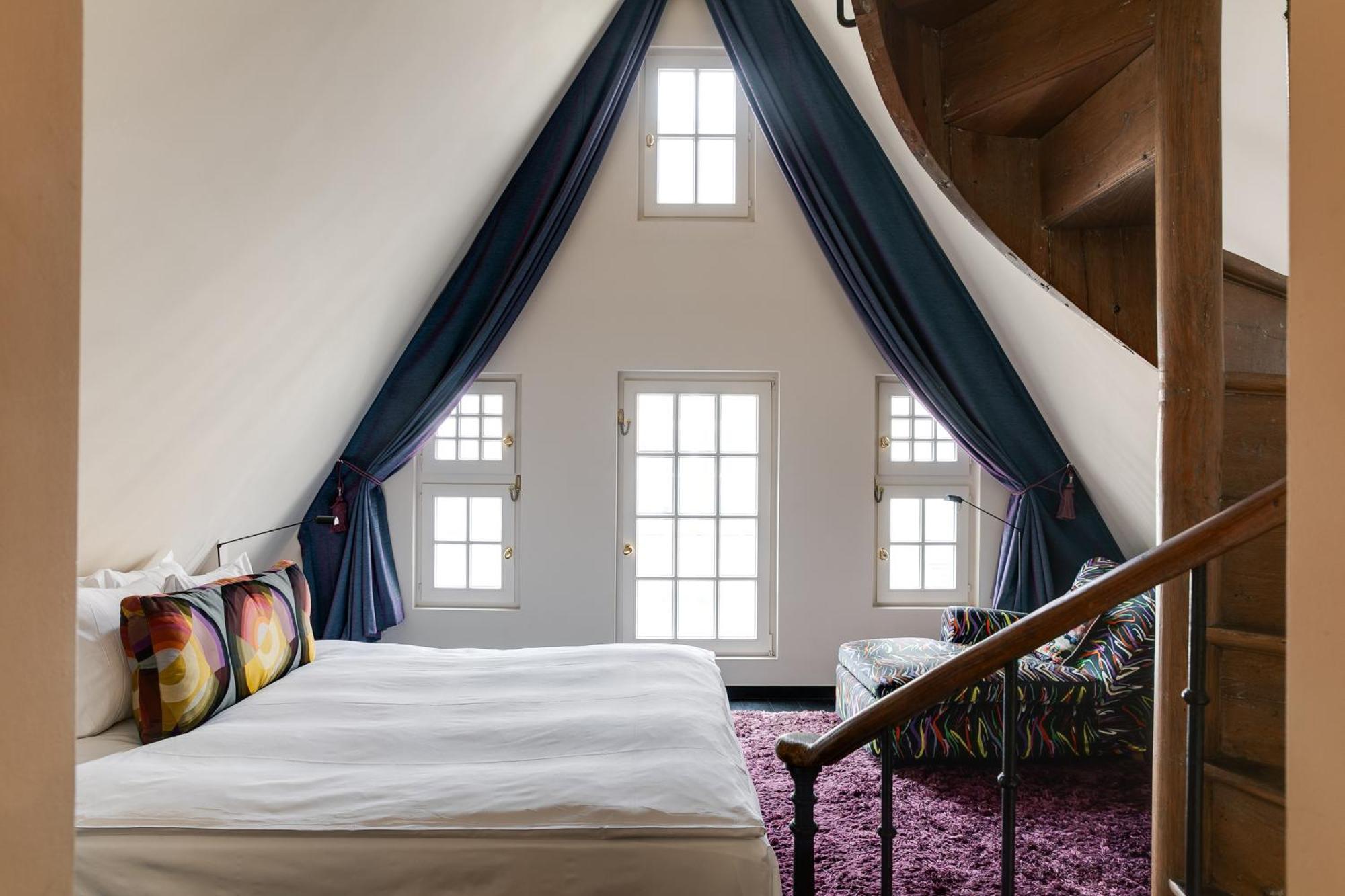 Small Luxury Hotel De Witte Lelie Антверпен Екстериор снимка
